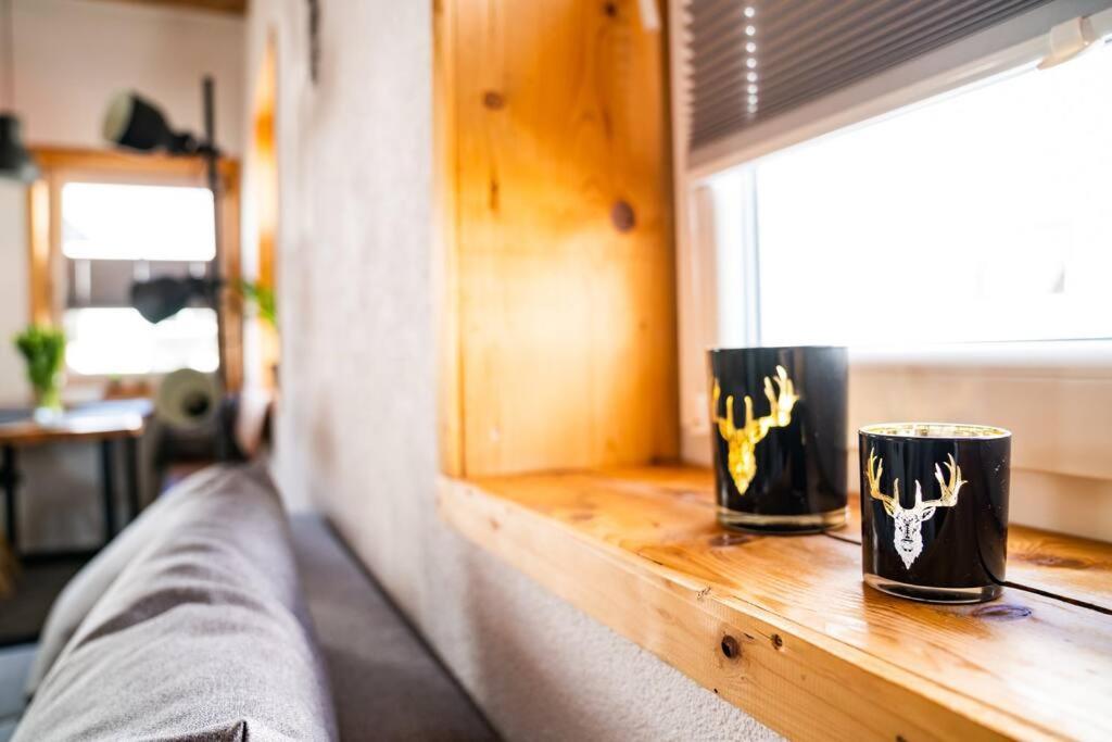 Neu Renoviertes Ferienhaus/Wohnunng Kleine Auszeit Sonnenbühl Εξωτερικό φωτογραφία